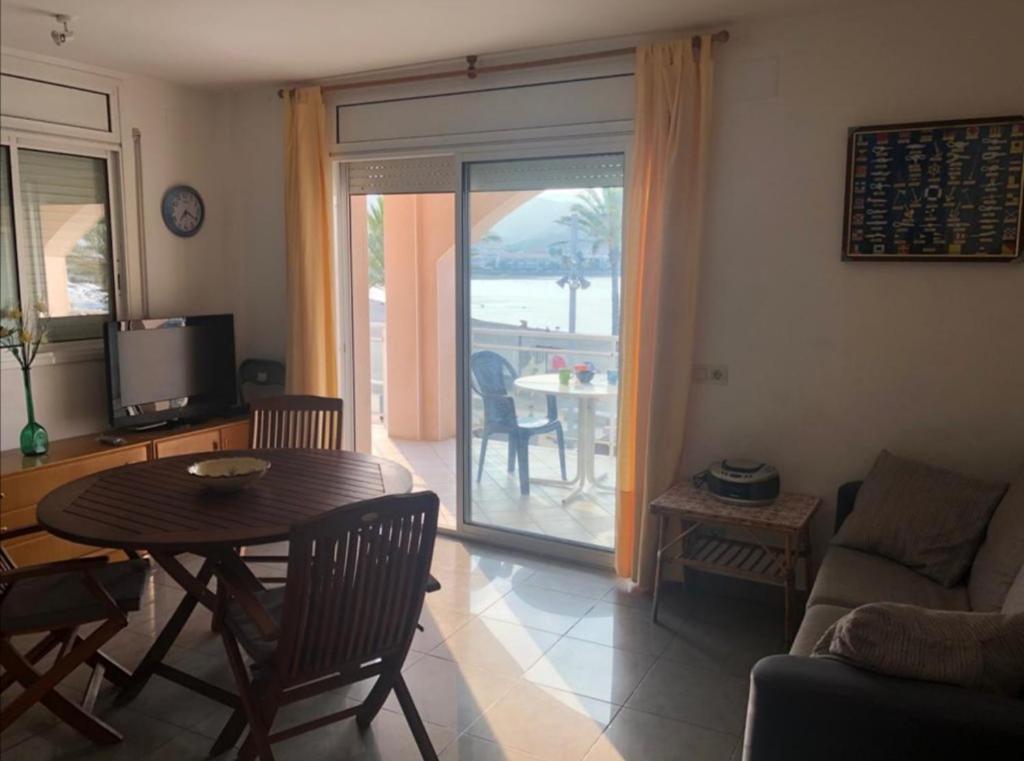Llança Platja Del Port 아파트 외부 사진